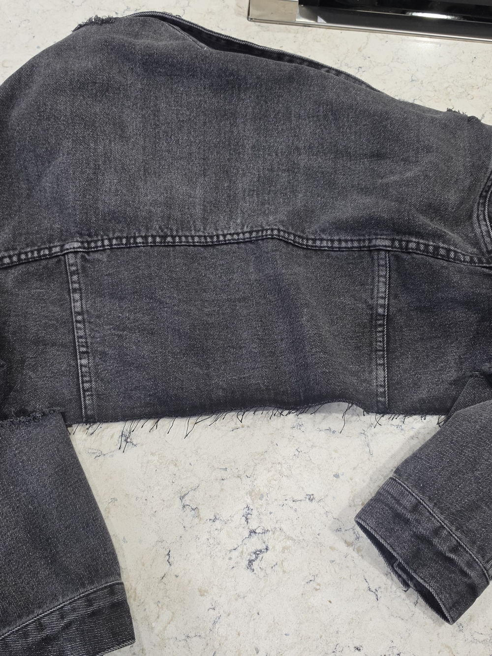 Mono B Distressed Black Washed Cropped Denim Jacket - Picture 4 of 6